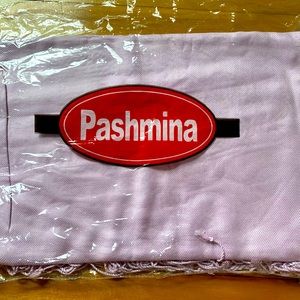 Brand New Pashmina scarf
Color: Purple
Material: 100% Pashmina